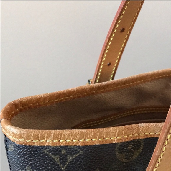 ✨SOLD✨ LOUIS VUITTON Vintage Authentic Bucket GM - Picture 8 of 10